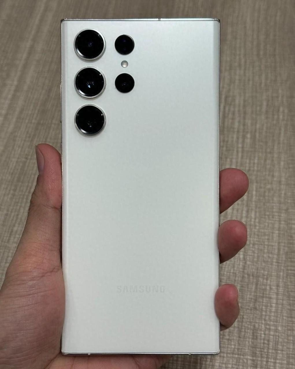 为什么会有人买三星S23 Ultra，不少人看中的就是它的录像能力，目前为止妥妥