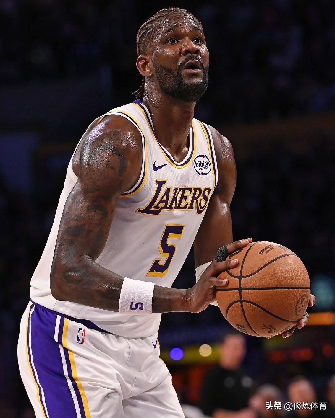 火箭季后赛对上湖人，申京面对艾顿有优势！

1、申京——23岁，身高211，臂展