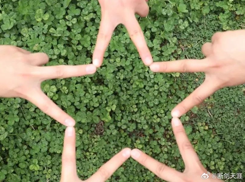最近手上老茧突然就消失了，不知道是不是因为泡水太多了，还是其他原因日常分享记录生