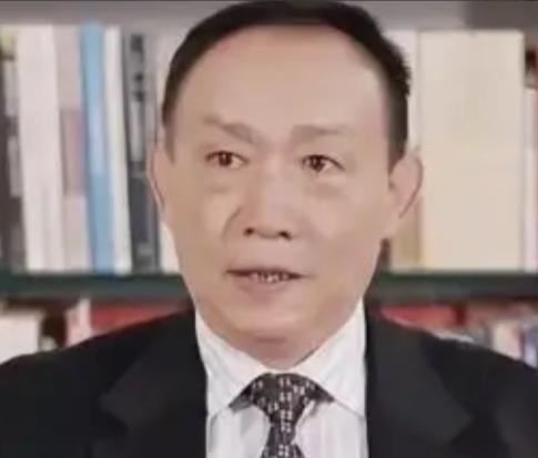 卢麒元炮轰社科研究：经费天文数字、大军海量，却做不出能实战的智能预判系统！养了一