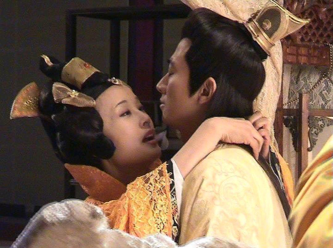 深度聊聊武则天为什么要用奸佞、重酷吏、养男宠？

我们很多人对于人性是一知半解的