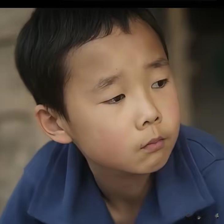 笑到打滚！《主角》里的“小黑娃”，凭一句“驴哥”直接封神，连驴都接不住他的戏！