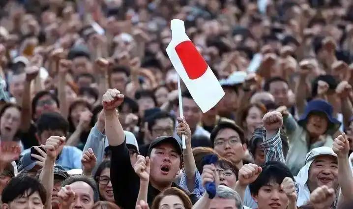 近80%日本民众认为现在没必要改善中日关系

日本对华舆论战 中日外交矛盾 中国