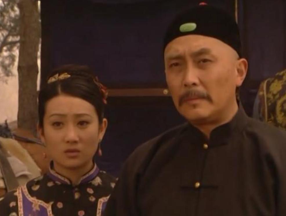 为什么要弄进来一个乔引娣的故事？作者这是咋想的？这是要恶心雍正吗？
原本看的津津