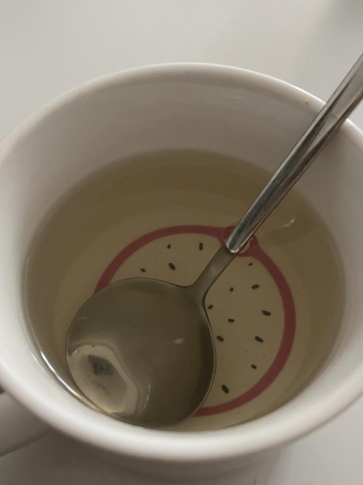 每天来上一杯蜂蜜水，甜滋滋的，暖心暖胃，太好喝了！