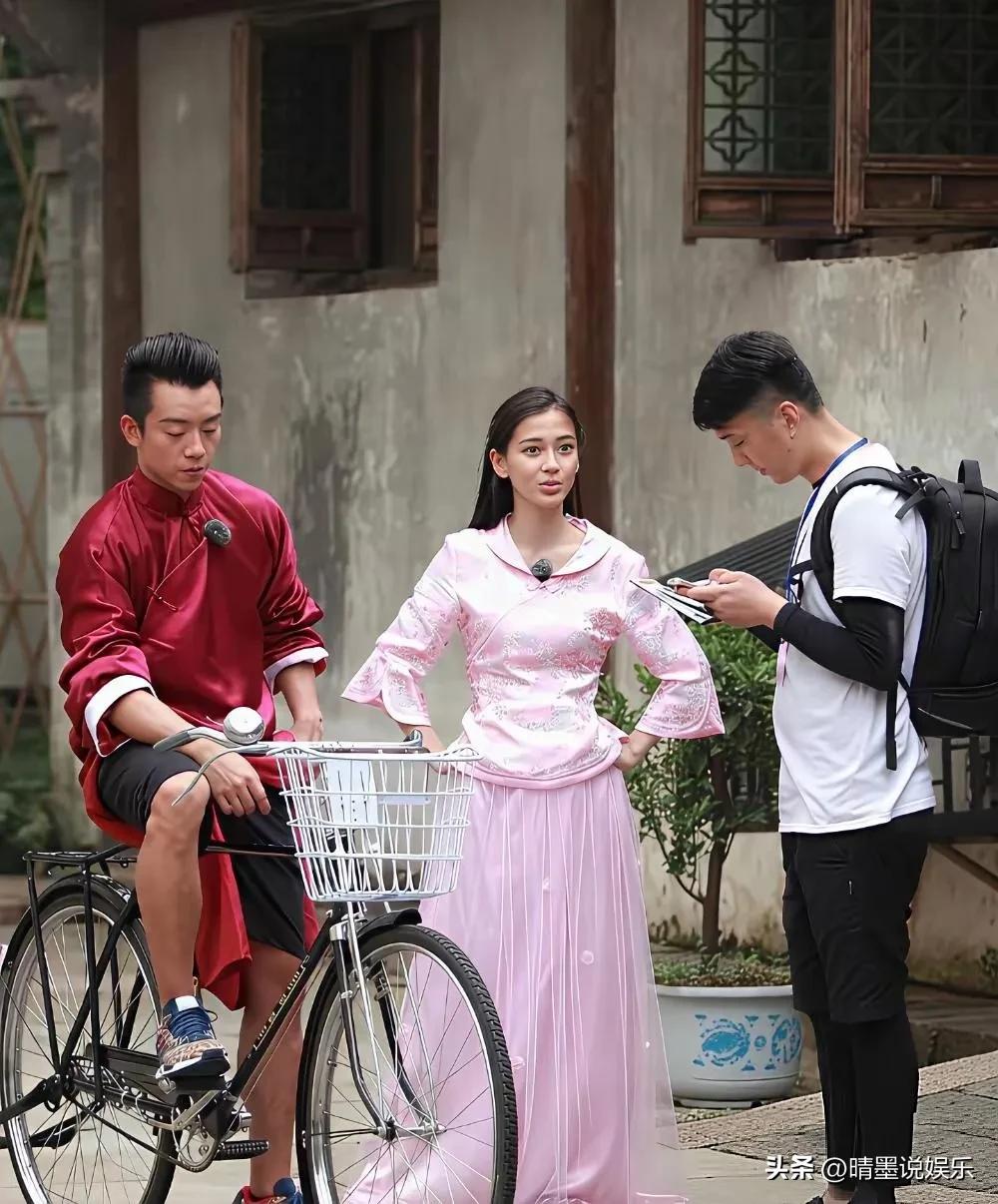 这一刻，终于悟了那句——“当初的《跑男》baby绝对算得上‘灵魂人物’。”

因