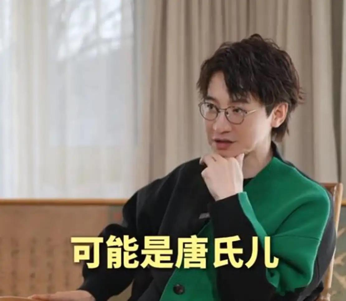 刘璇老公王弢首次透露妻子怀儿子赳赳五个月的时候产检，医生告知他们刘璇肚中孩子可能