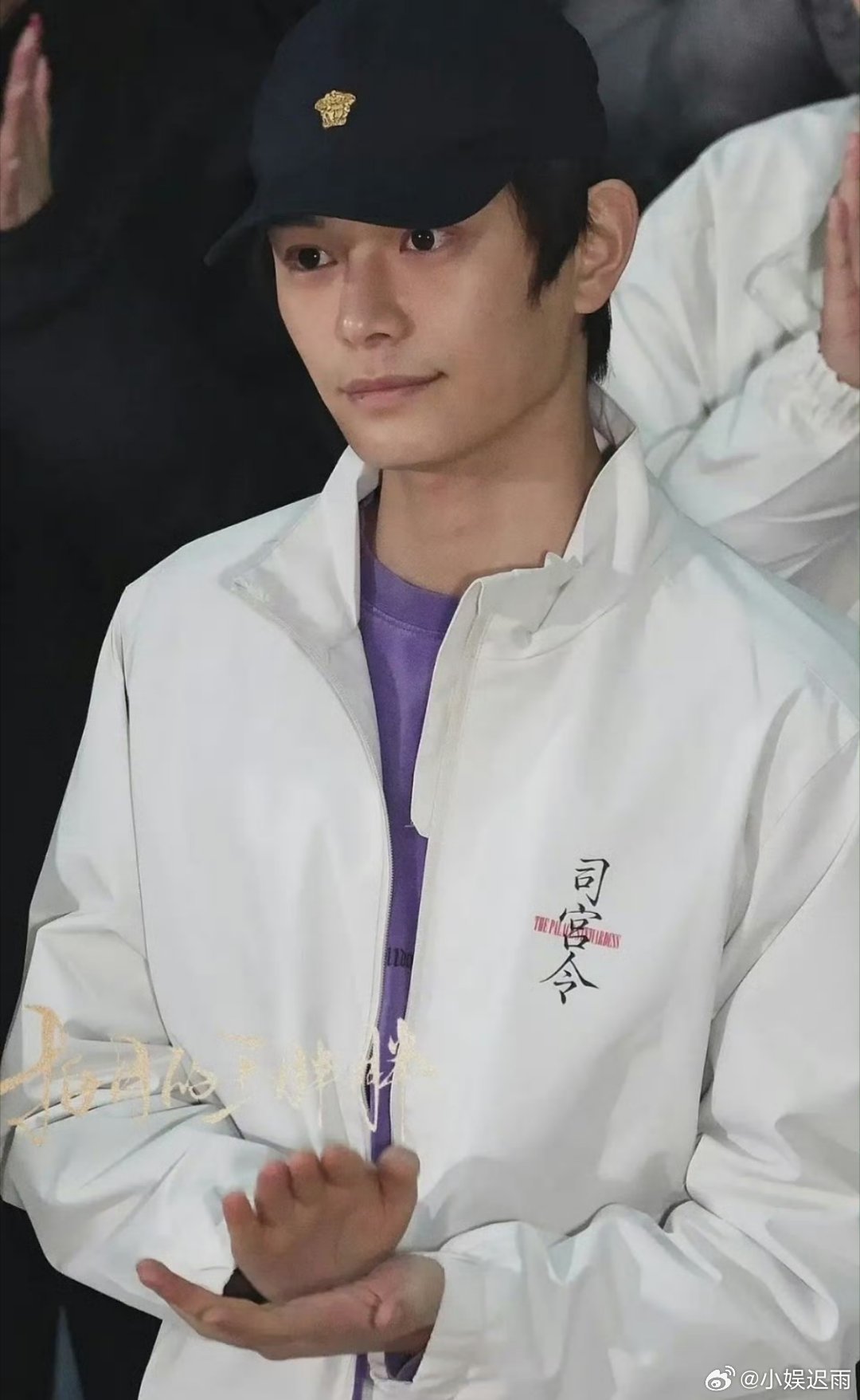 丁禹兮是想和鞠婧祎搭戏吗 感觉和宋祖儿同框不是很开心 