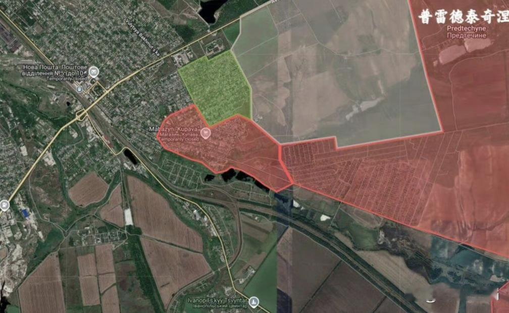 俄军南部集群在打进顿河康斯坦丁诺夫卡市区之后缓慢推进。
俄军虽然对乌军没有明显的