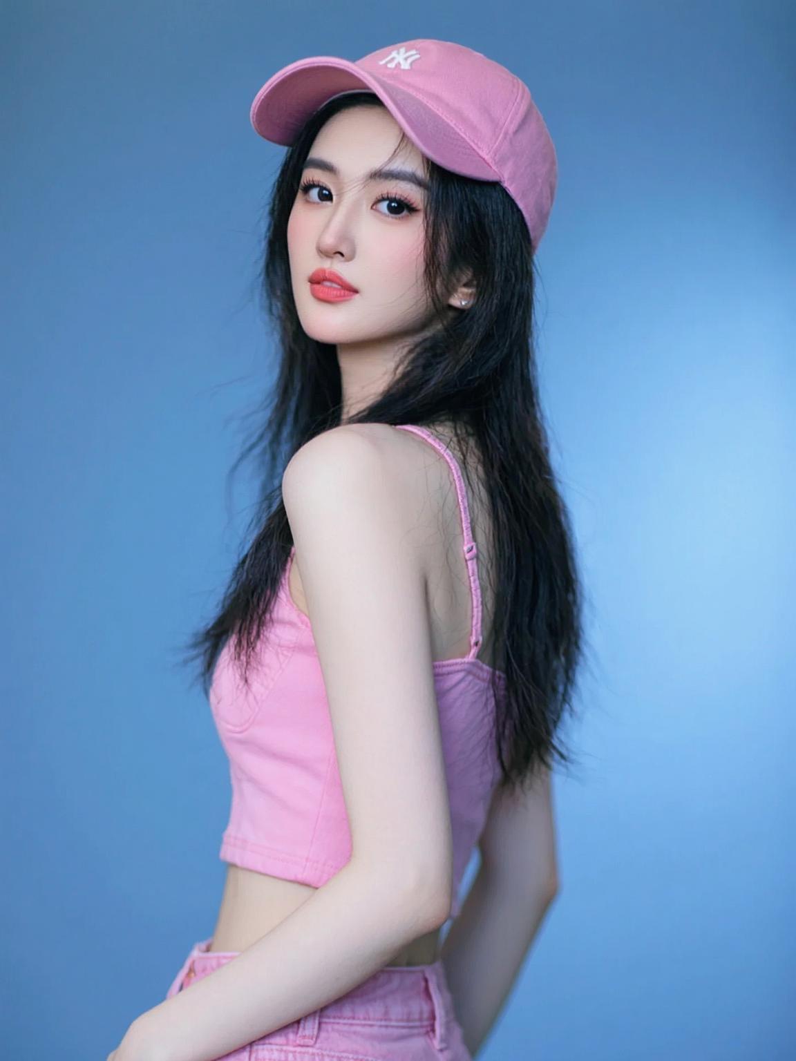 同款棒球帽AI夏日时尚写真 抖音ai创作 帽子控小姐姐