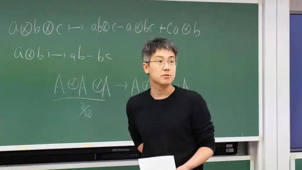 11月21日，“80后”刘若川以44岁的年龄当选中国科学院院士，成为2025年两
