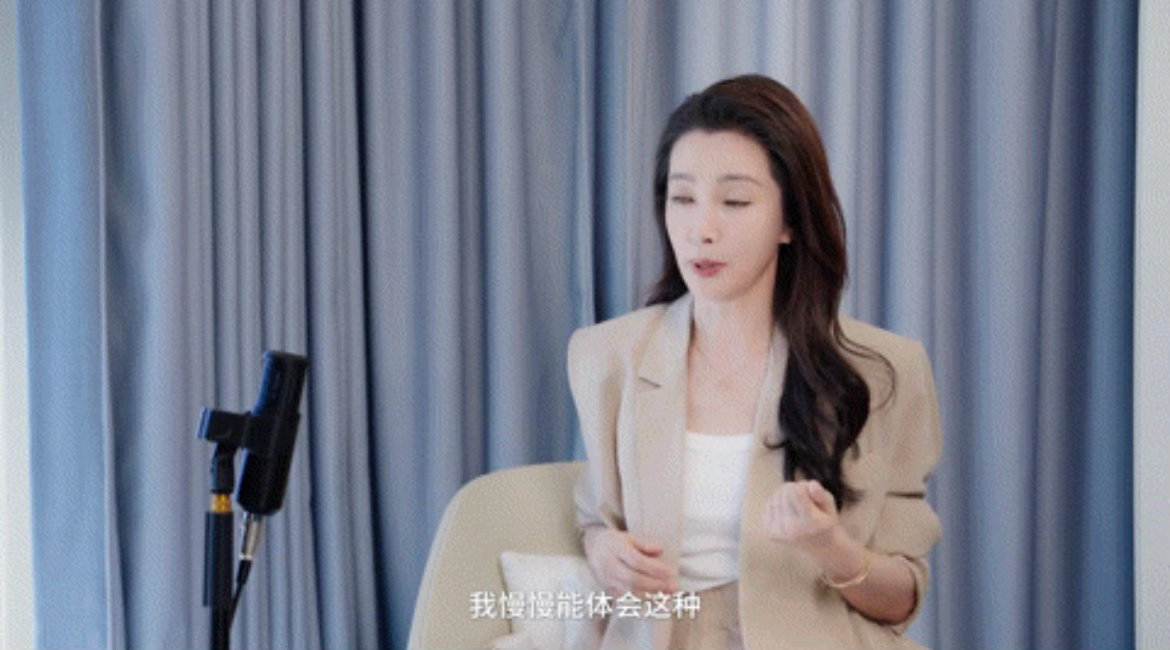 李冰冰鲁豫也有工作焦虑李冰冰鲁豫人类高质量女性灵魂碰撞 鲁豫拆解工作循环带来的精