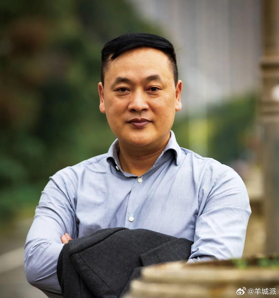 【鲁迅文学奖获得者谢有顺：视频时代写作每走一步都不容易】7月15日，第九届鲁迅文