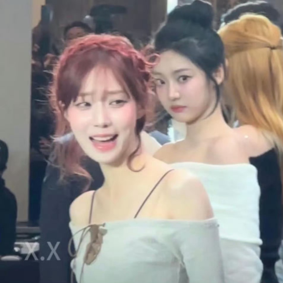 (⁎⁍̴̛ᴗ⁍̴̛⁎) 