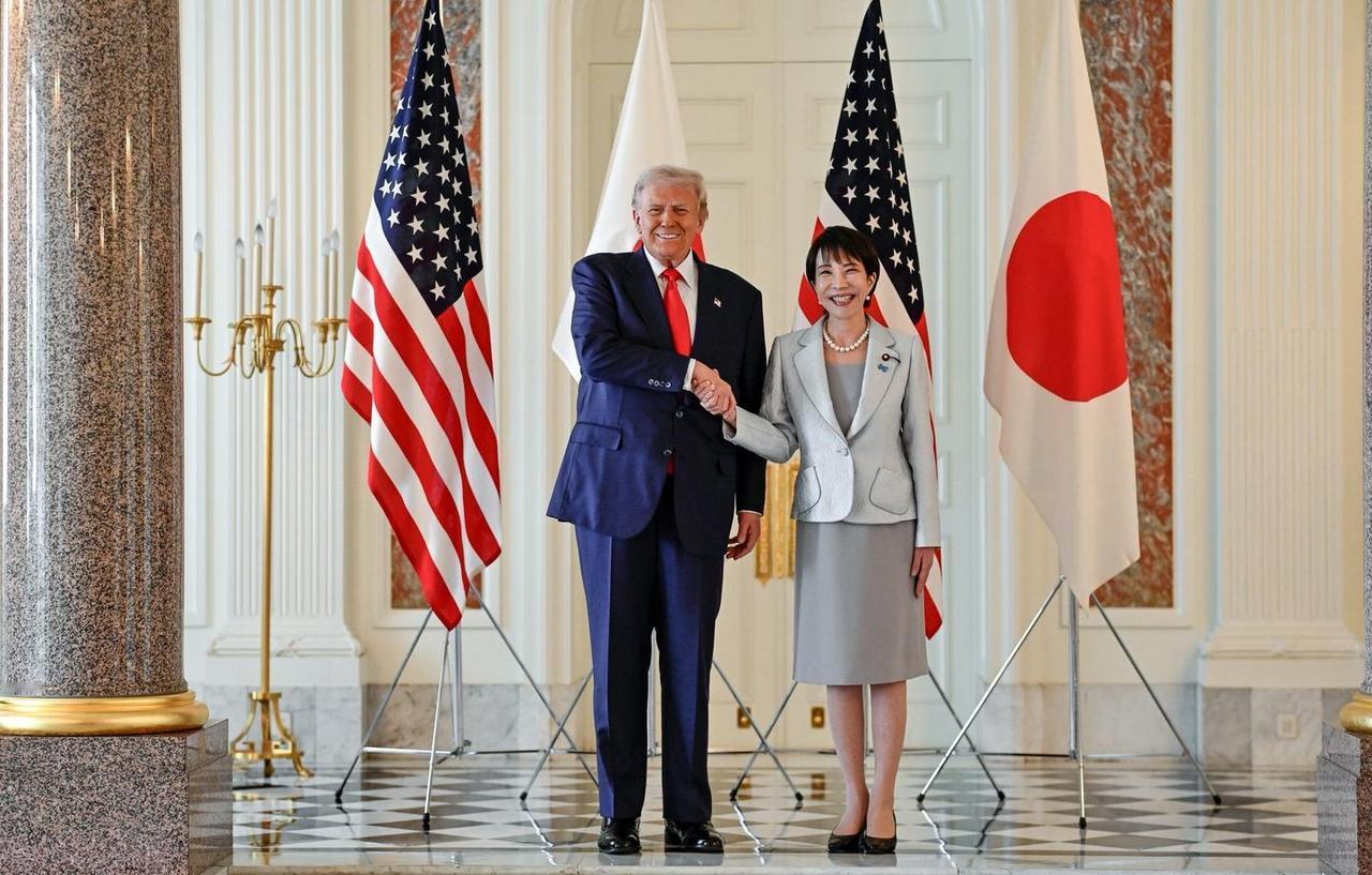 (2025.10.28)如何看待高市早苗向特朗普效忠“为了世界的和平稳定，日本准