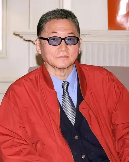 李敖曾经说：“人性是经不起考验的，我在坐牢的时候，把房子转到了我妈名下，让妈妈帮