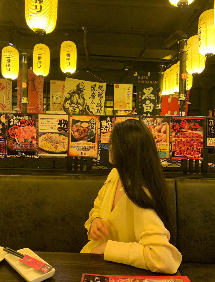 “原来时间不是解药，”明白”才是。” ​​​