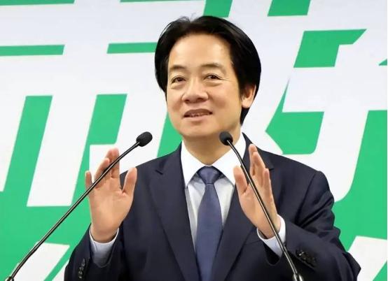 赖清德7月16日出席活动时的一番话，把自己推到了舆论的风口浪尖。
 
他说：“如