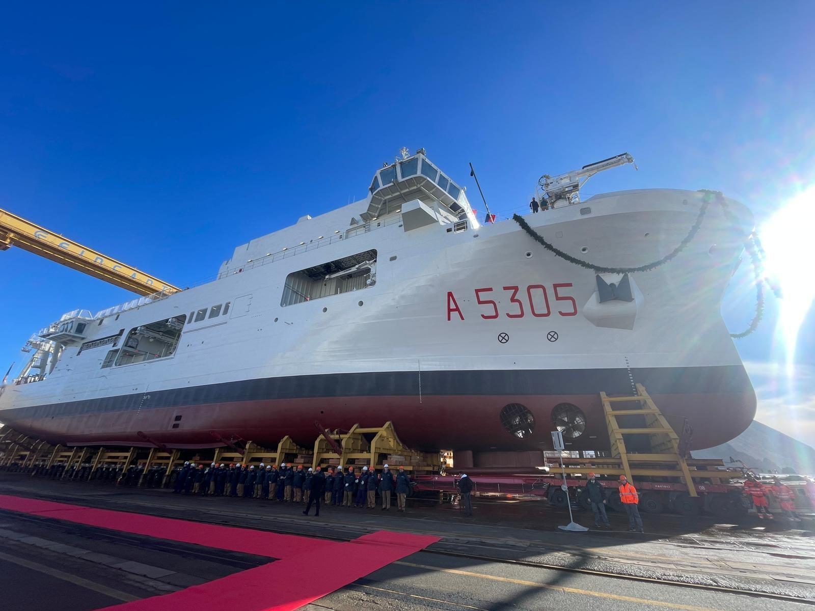 中外舰闻 烽火问鼎计划 每天认识一件兵器  意大利造船企业芬坎蒂尼(Fincan