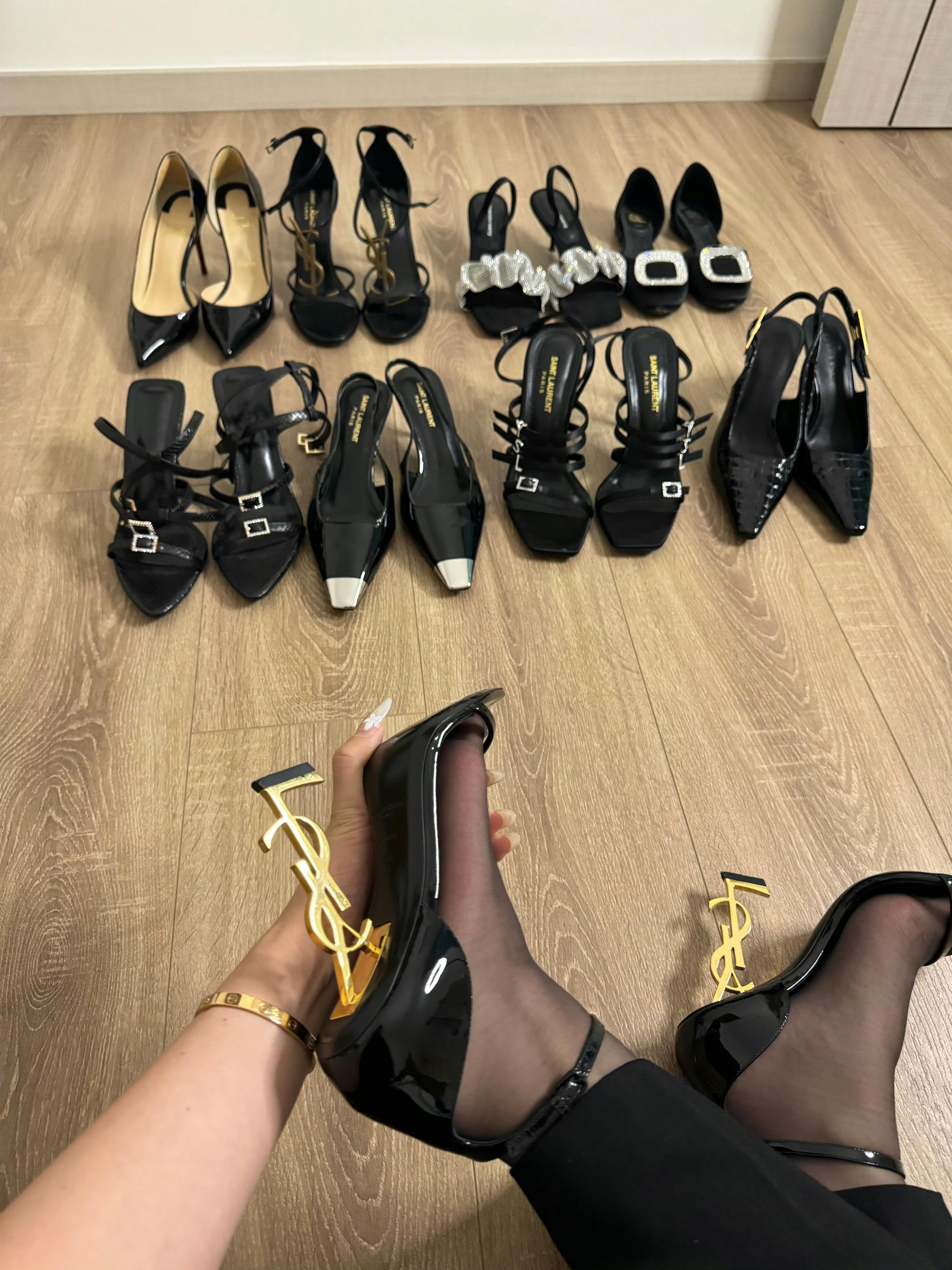 就喜欢买各种款式高跟鞋👠 