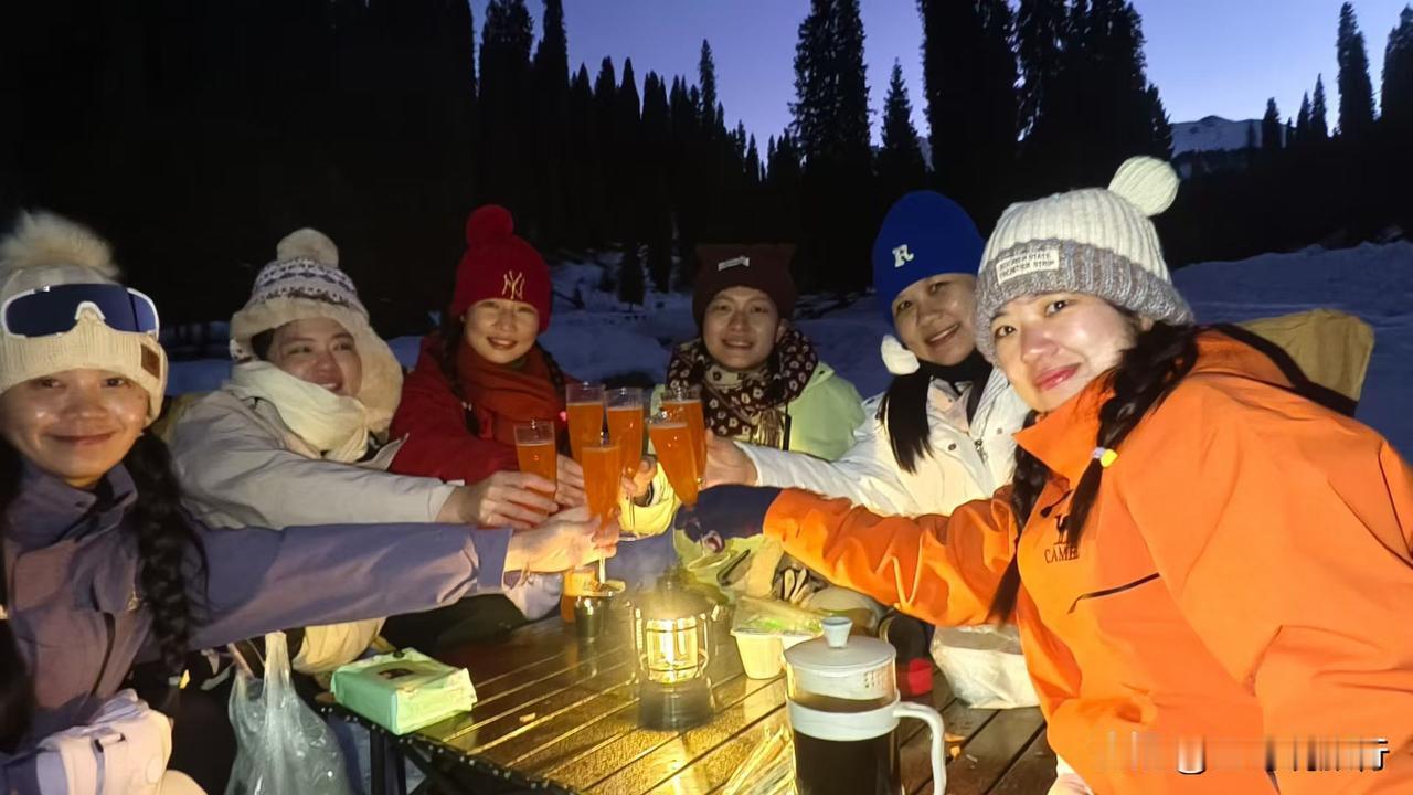 伊犁赏雪天花板❄️
       伊犁的冬天，藏着库尔德宁的极致浪漫——这里没有