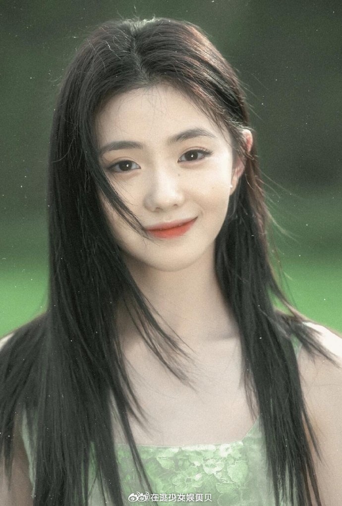 如果刘浩存妈妈没拖后腿，赵今麦是不是各方面都比不上她了？ 