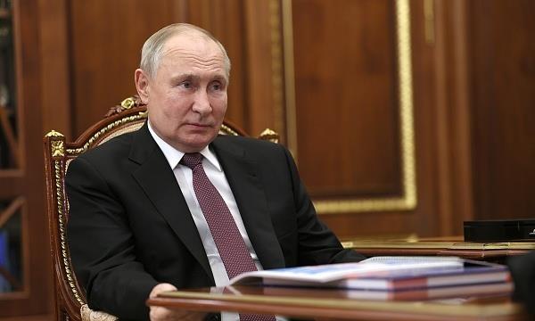 【征兵工作全年不间断 普京签署法律修订国防法和兵役法】俄罗斯总统普京4日签署法律