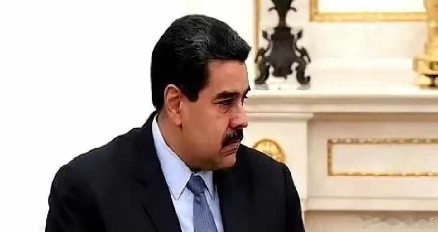 茶还没凉，账单就变了。刚跟委内瑞拉谈好，以后买卖用人民币算账。协议墨迹都还没干透