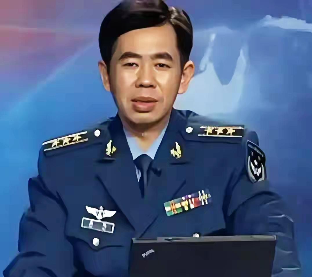 手里握着枪却不敢开第一枪，这枪拿在手到底有什么用。

戴旭这句话问得太尖锐，大家