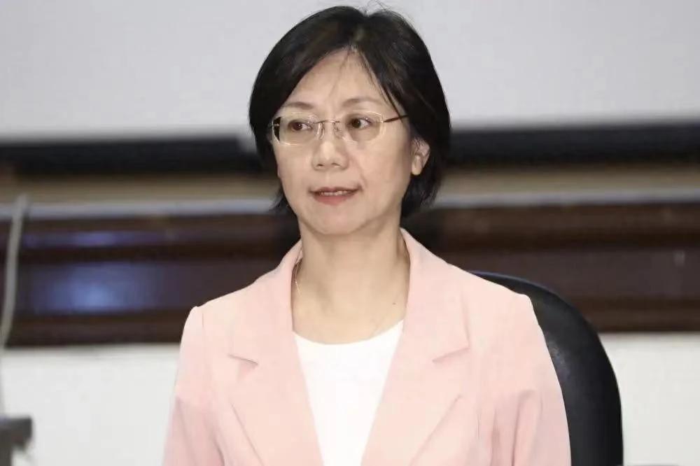 票投柯志恩就是支持翁晓玲？柯志恩表态，将翁晓玲一军

当前，距离年底九合一地方县