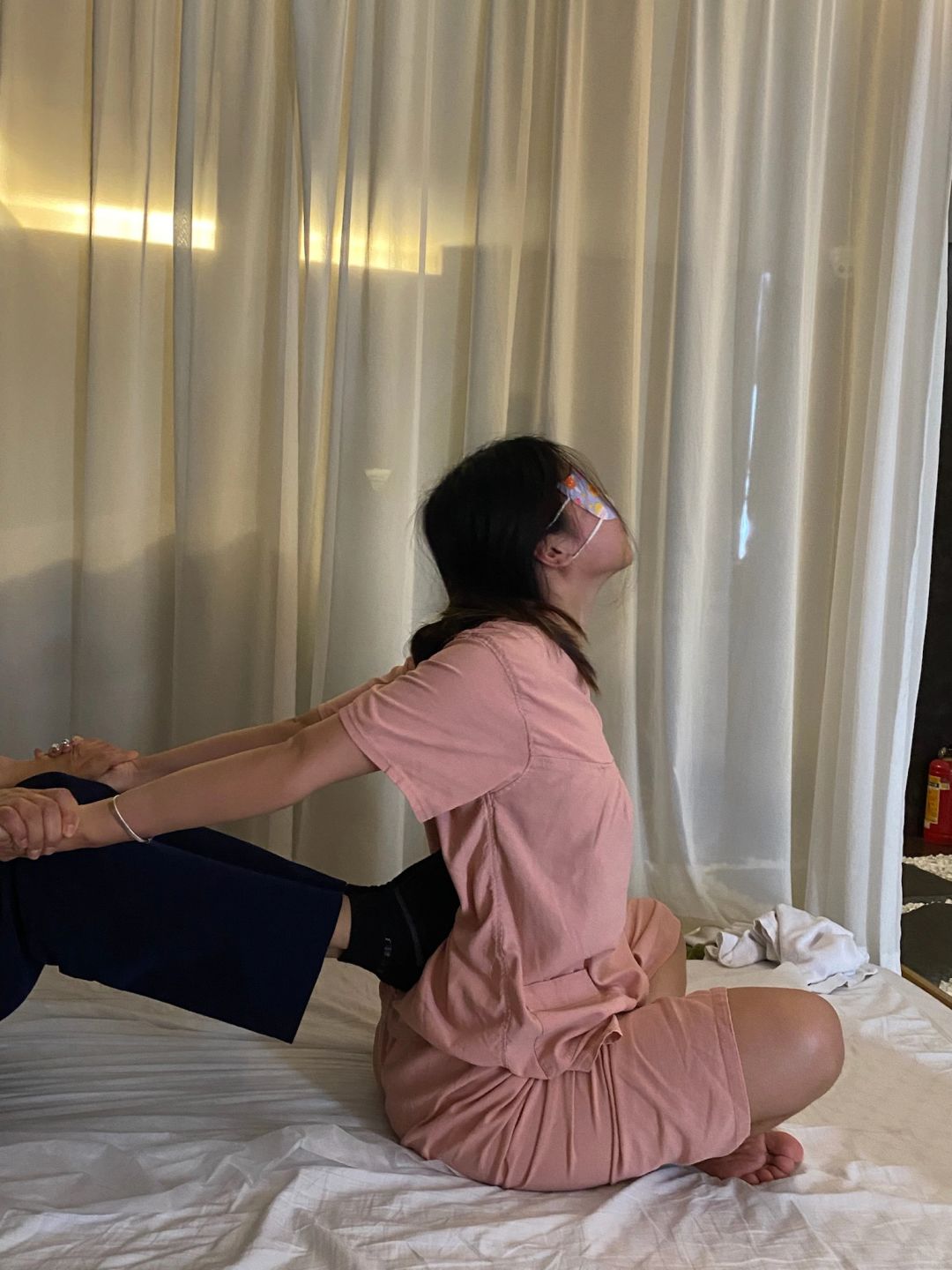 奉劝大家不用轻易尝试泰式按摩……真的会…