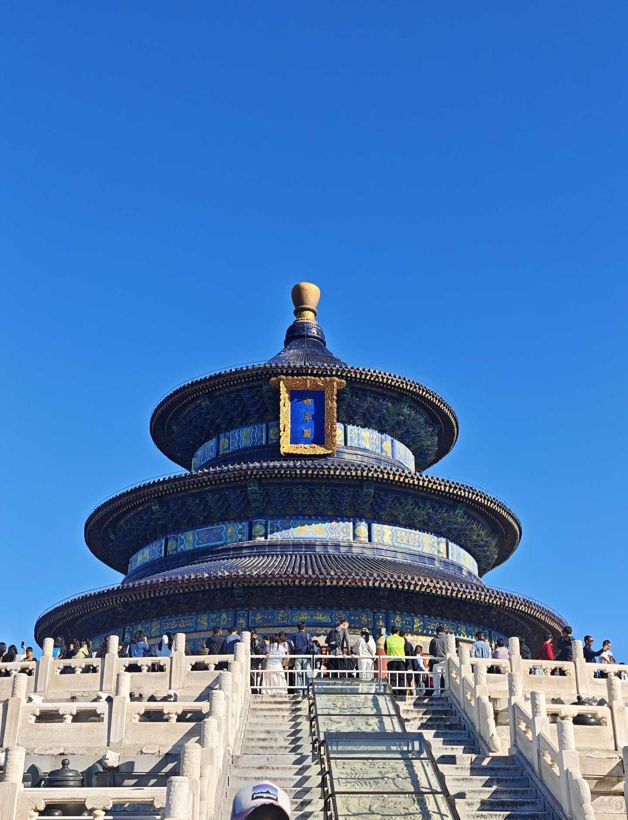 天坛，我终于来了！
一砖一瓦一红墙 历史与文化的交融 人文景点分享受 古建筑之美