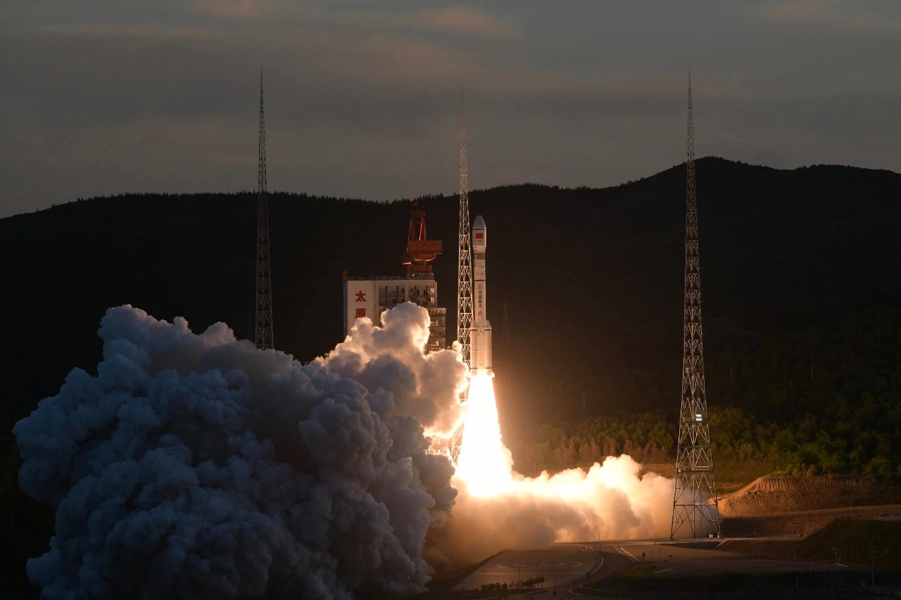2026年6月4日19时39分，长征六号甲运载火箭在太原卫星发射中心成功发射，成