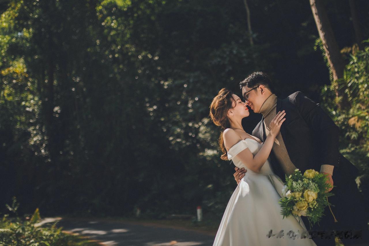 为什么很多男人的婚外情一旦开始，就很难停下来？真实原因有下面这3个。
 
很多女