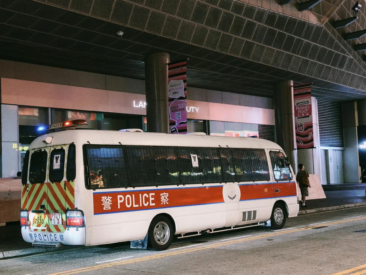 大家可能国庆会带着家人去看车
我这里就分享一下
1，尽量有时间的话同级别都去看看
