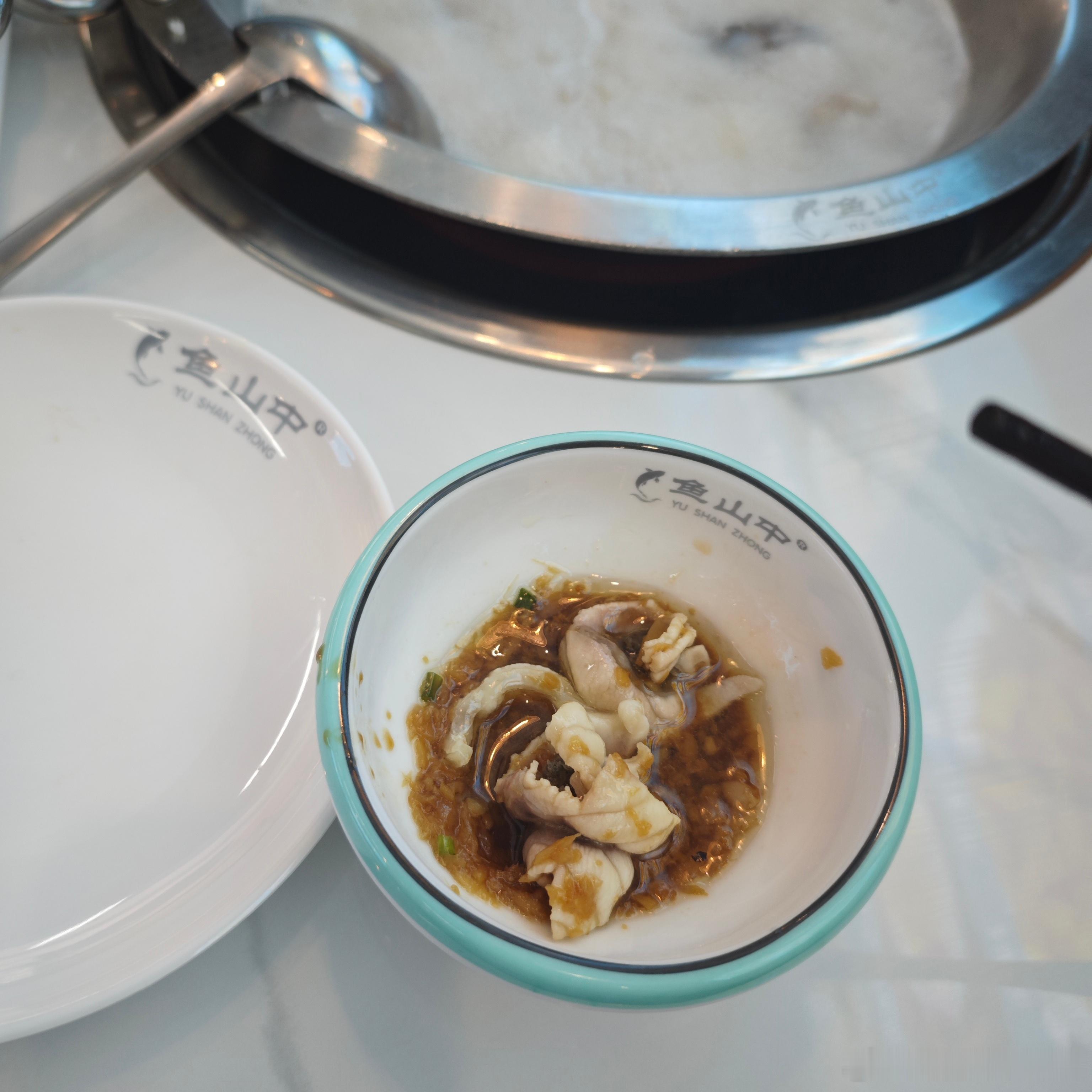 西贝餐饮陷倒闭危机曾经的中式正餐龙头西贝传出危机传闻，贾国龙亲自操盘的平价新品牌