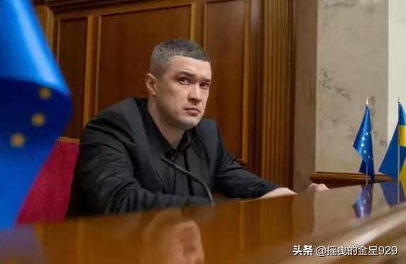 乌军总司令与国防部长因部队武器采购去问题爆发激烈冲突

据外媒报到，乌克兰武装部