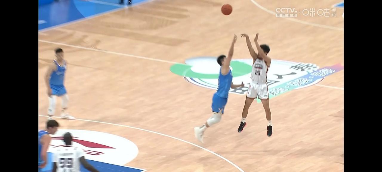 昨天林葳的三加一给我看激动了，截了张图，太厉害了，小伙子加油💪💪！！
#CB