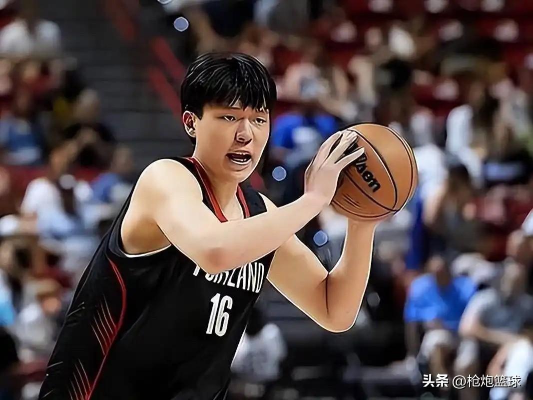 恭喜！杨瀚森退休金稳了

开拓者官方宣布，球队已执行中锋克林根和杨瀚森2027-
