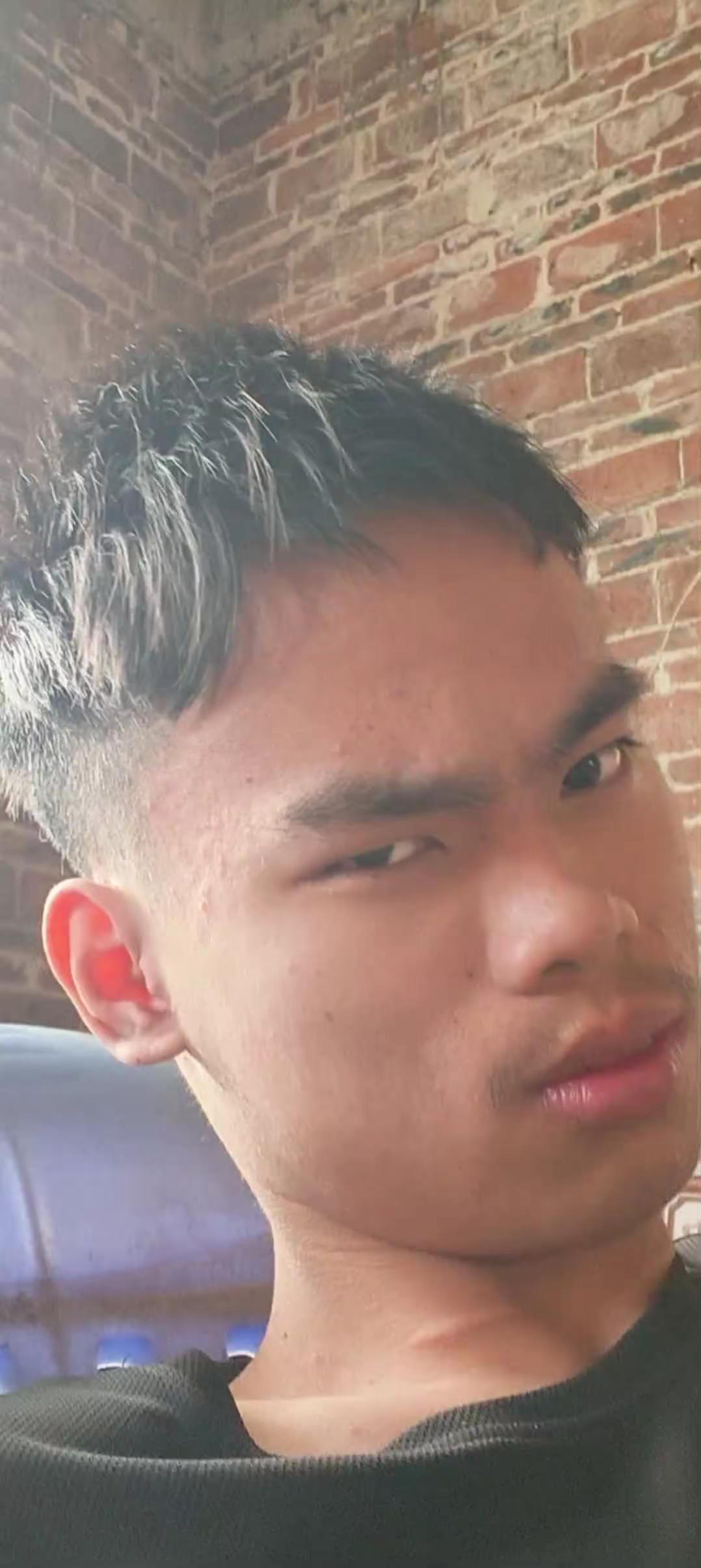 喜欢一个人待着思考人生