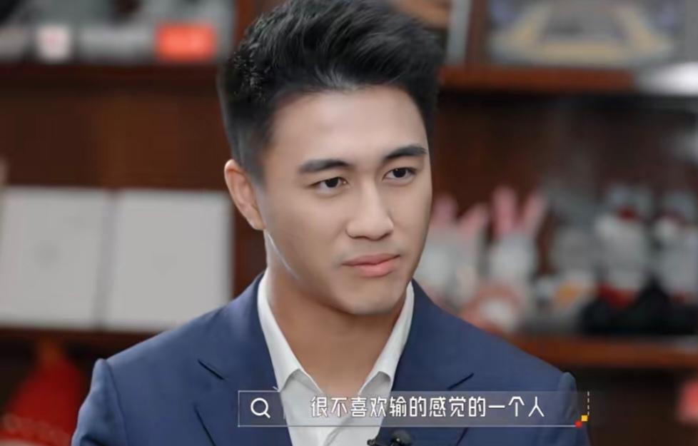 何猷君:“我是一个很不喜欢输的感觉的一个人，我觉得好胜心会提升自己的能力，更加地