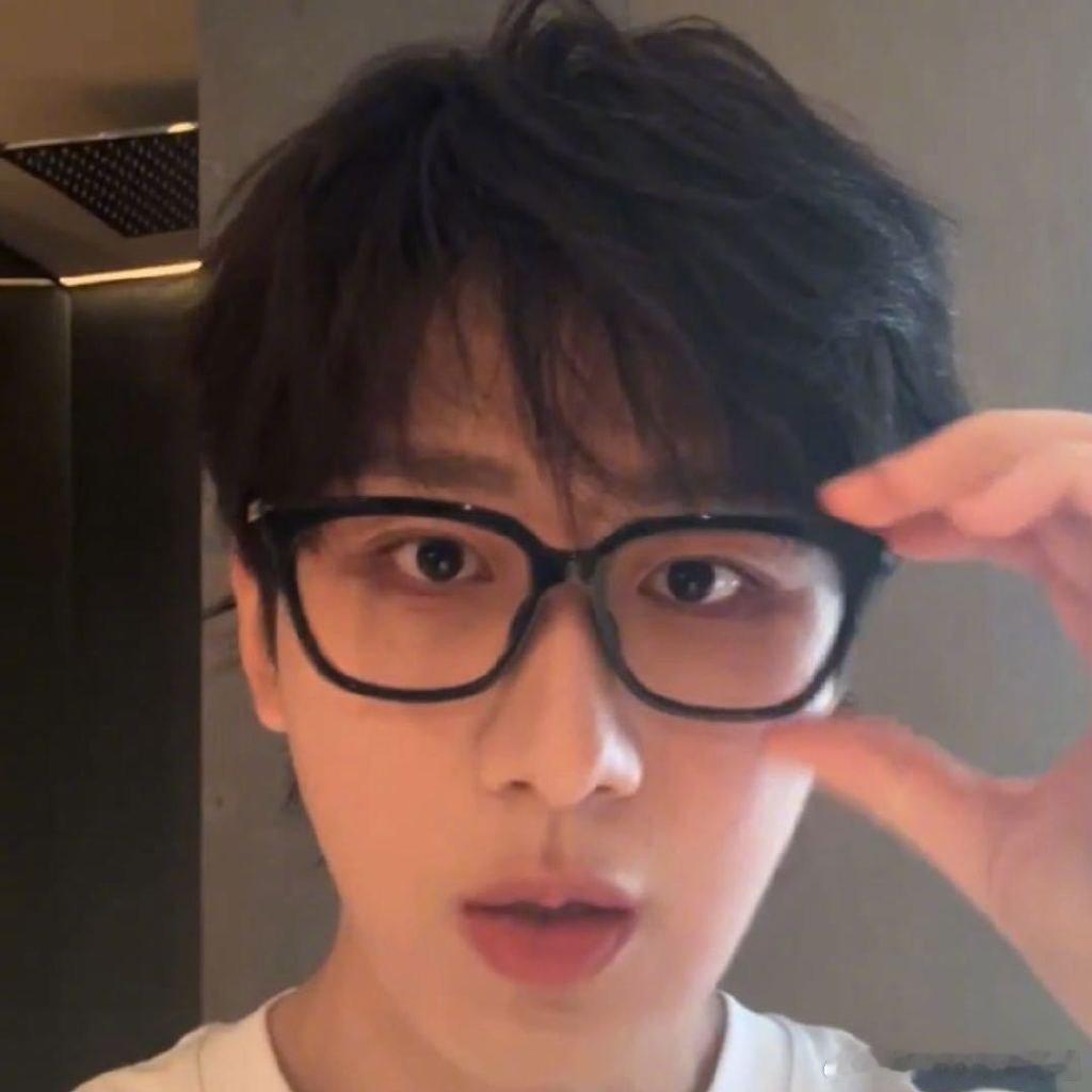 cy圣诞是冬的来信，而你是我的惊喜.成毅｜赴山海｜萧秋水｜李沉舟｜肖明明｜天地剑