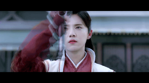 不止鹿晗是大家的白月光连择天记也是白月光呢不是我说离了鹿晗根本转不了[坏笑][坏