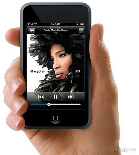 iPod Touch 已经发布 19 年，大部分人的苹果启蒙设备。