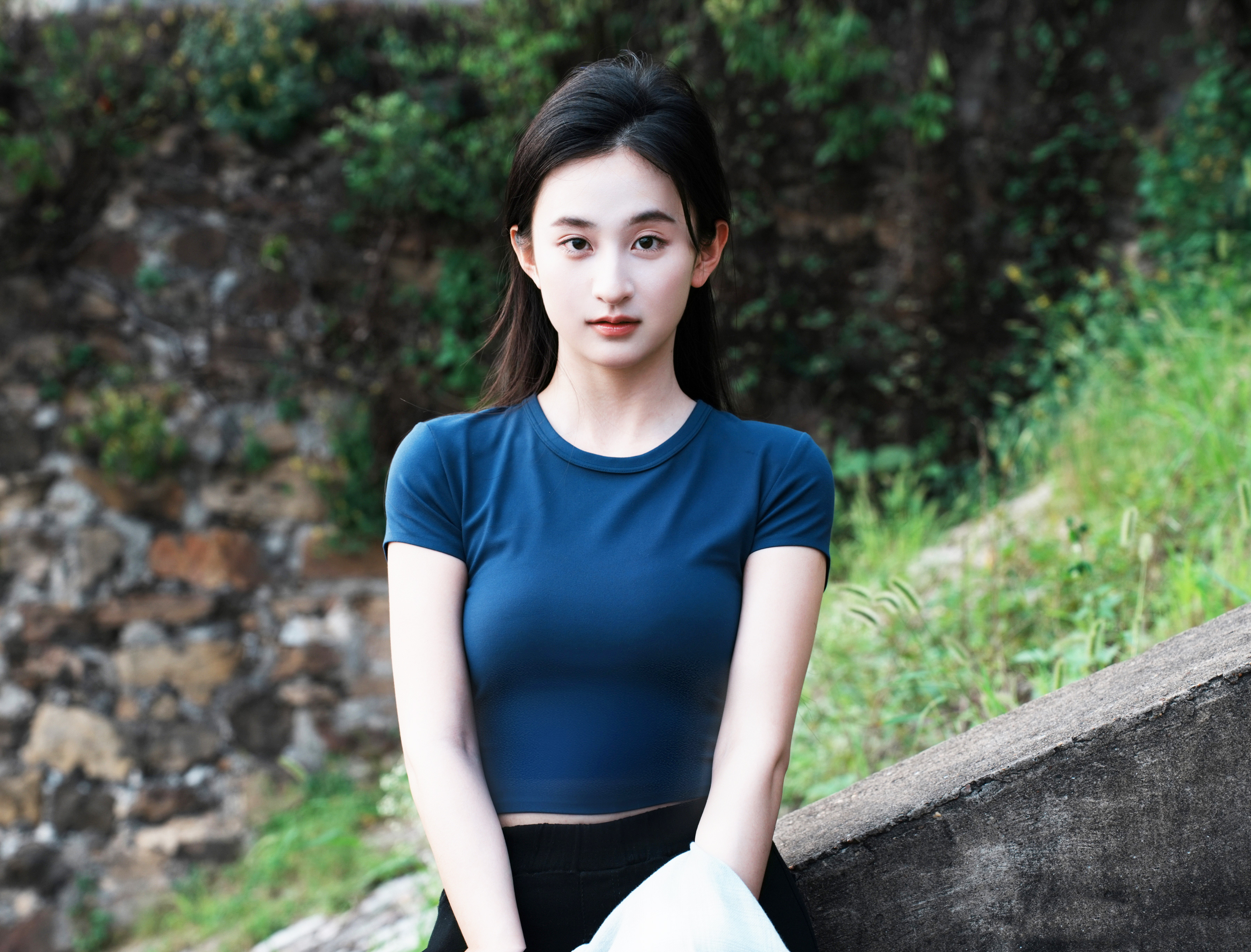微博：学校：广西民族大学专业：19级汉语言文学身高：161cm体重：40kg星座