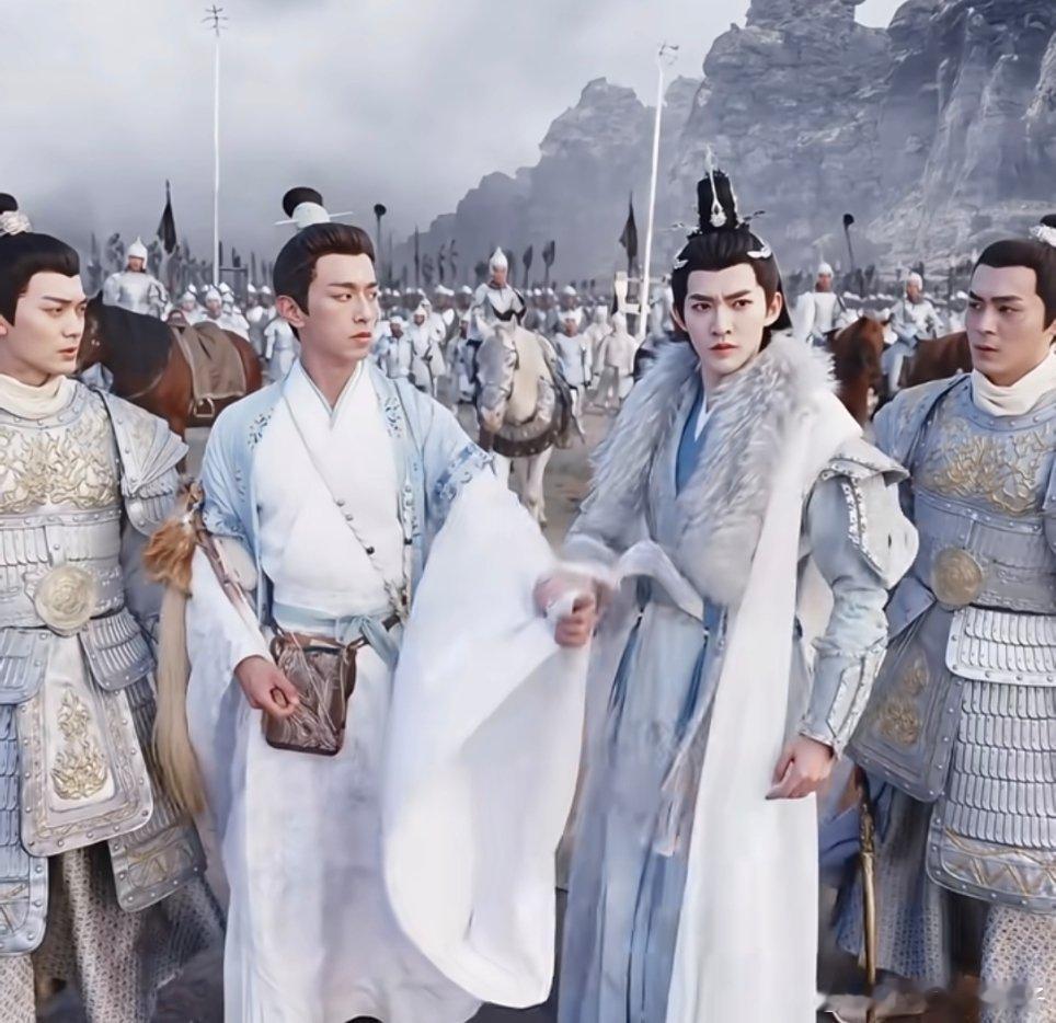 李沛恩之前演了不少戏呀，居然还跟邓为一起拍过，不过那时候两个人都不红。 