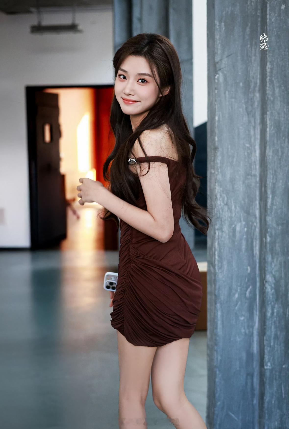 卢昱晓闪耀上海 