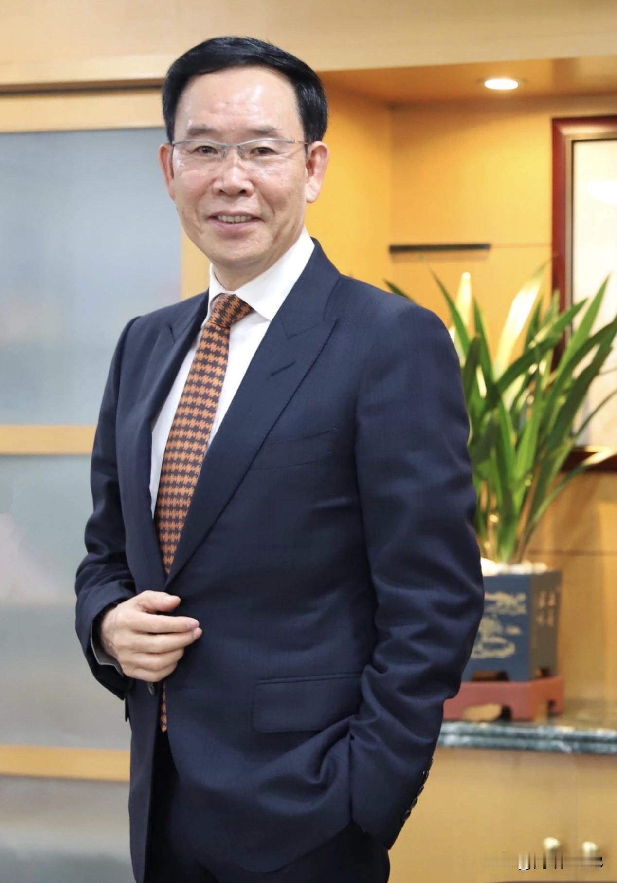 各地茂名商会会长风采：这里汇集了21个茂名商会会长级人物，你有认识几个呢？
茂名