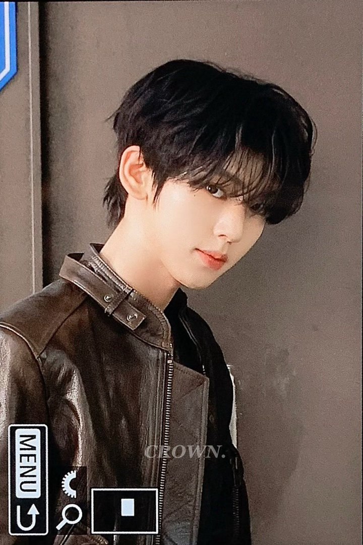今天好帅,,260627 ©070320kr 