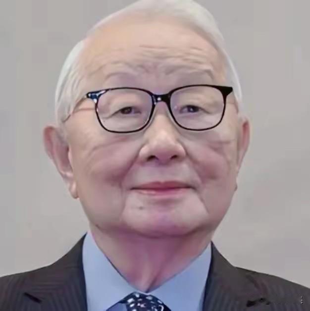 台积电创办人张忠谋，受访时再度语出惊人："我确实认为，我的国家——美国，仍是世界
